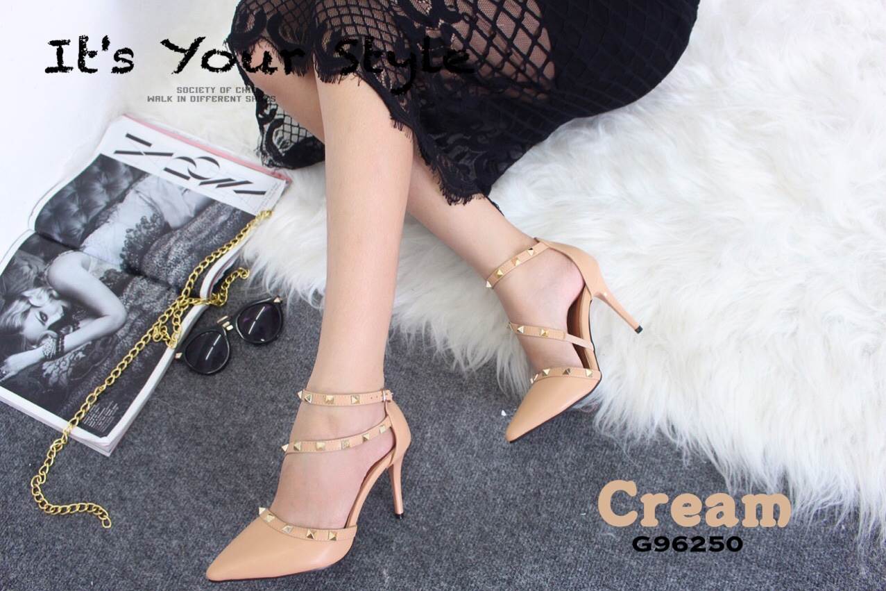 รองเท้า Style Valentino สายไขว้ (สีครีม)