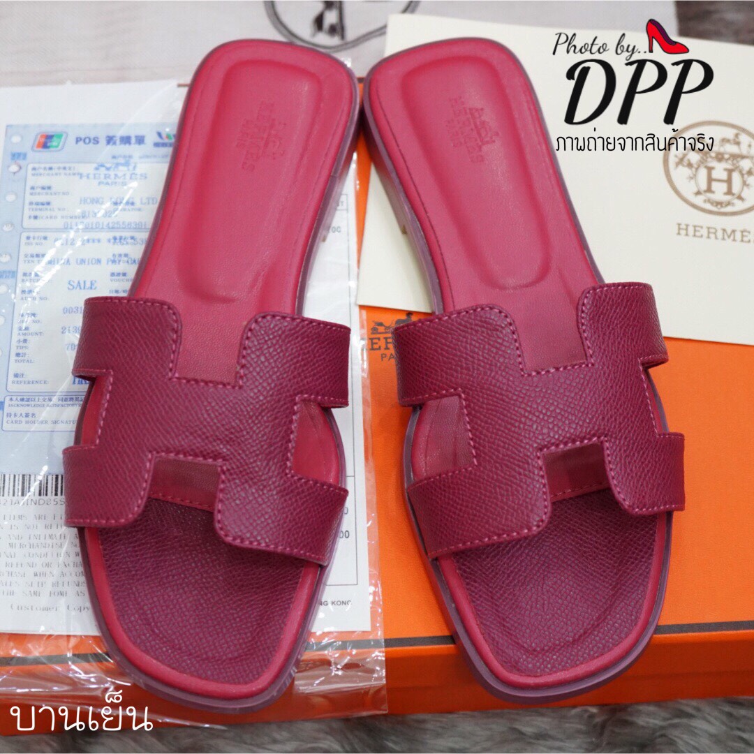รองเท้า HERMES Sandals Leather (สีบานเย็นหนังลาย)