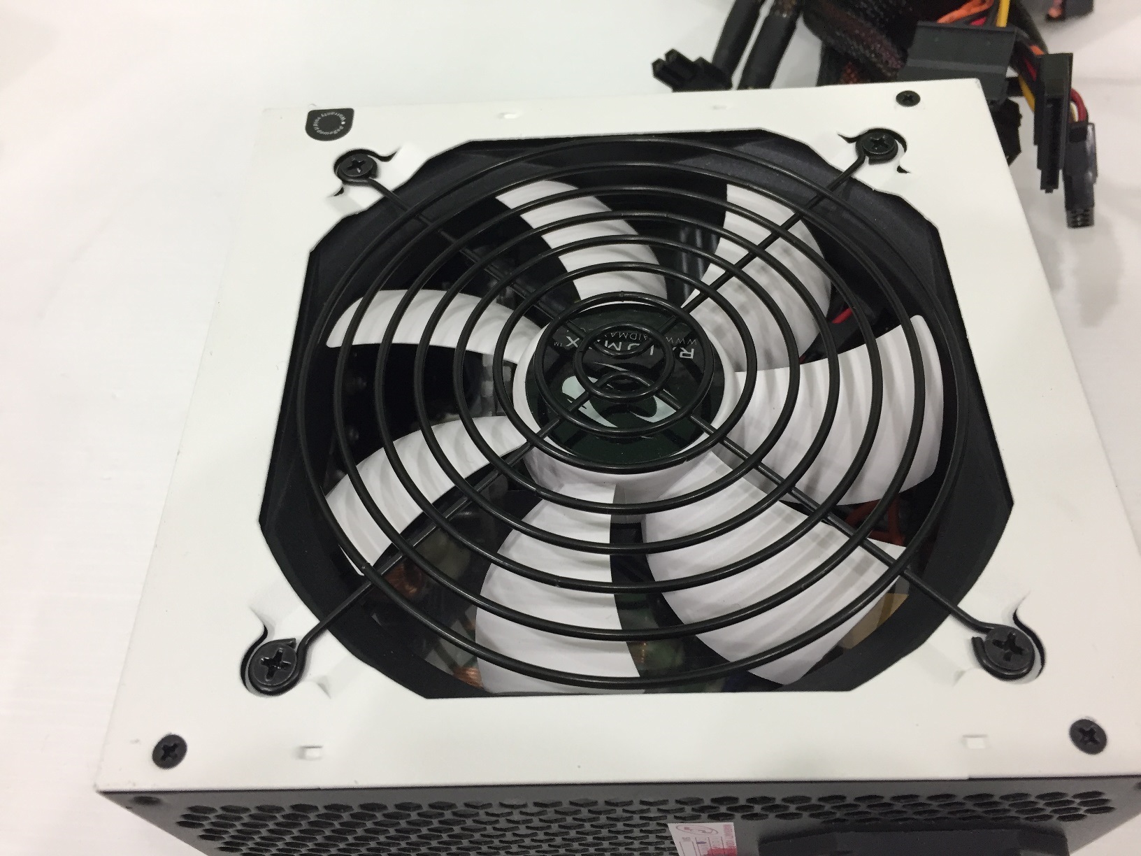 RAIDMAX RX-600AF 600W. 80+ Advice 08/2023