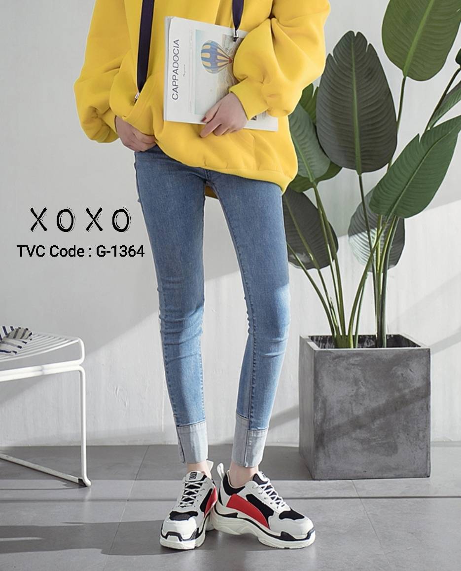 รองเท้าผ้าใบแต่งสีแฟชั่นทรงsport