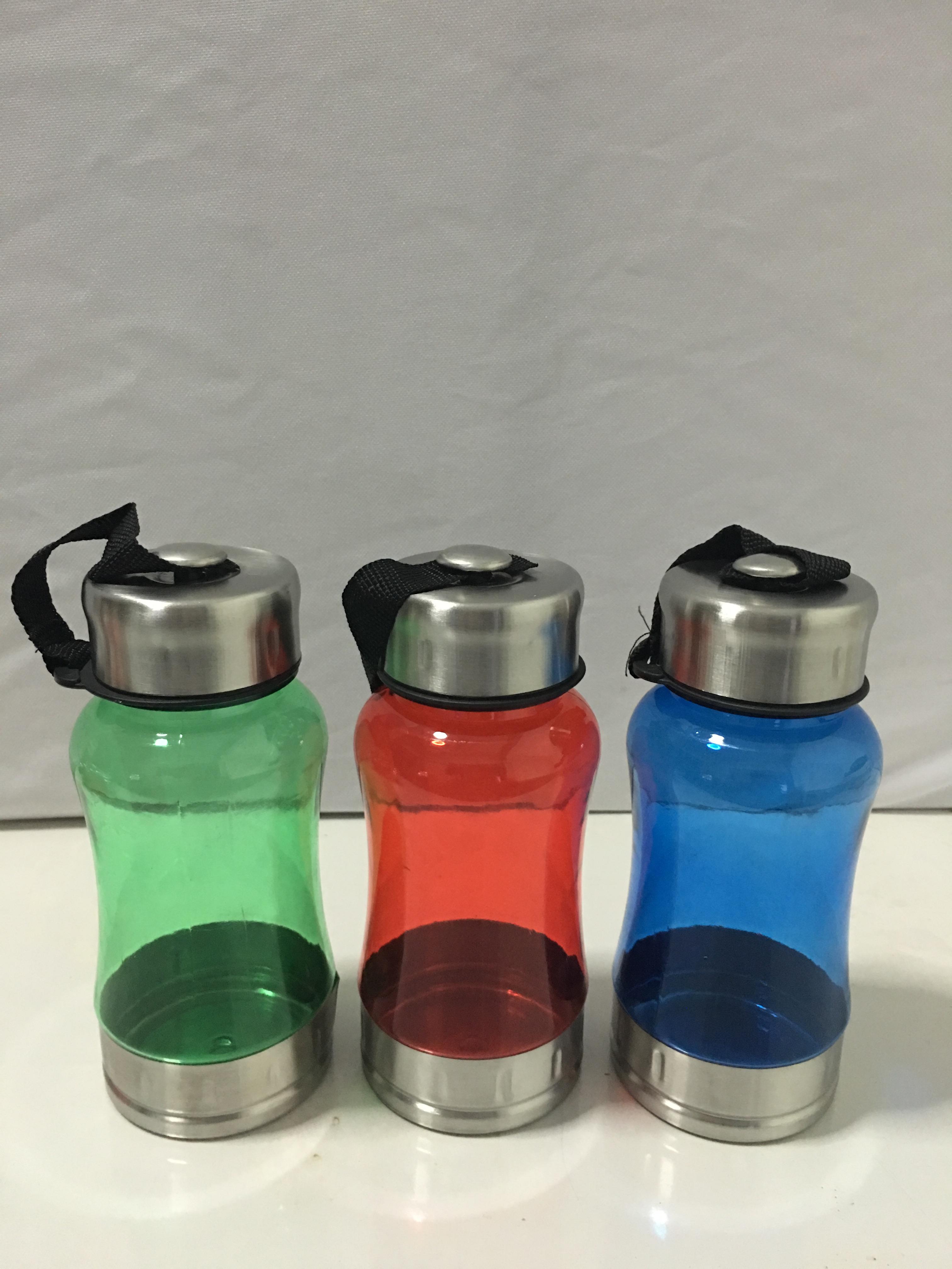 กระบอกนํ้าพลาสติก 400 ml รหัส 2003