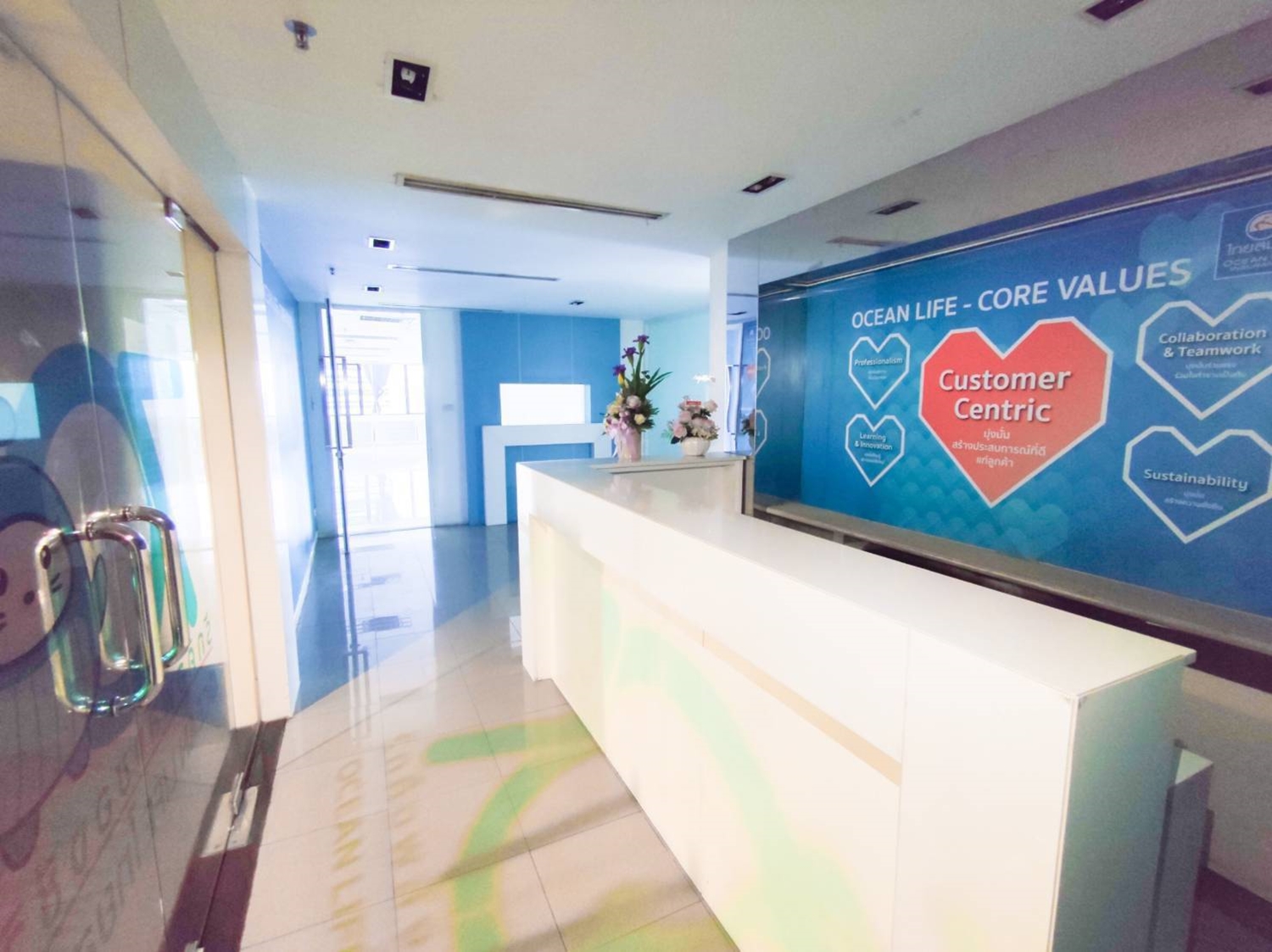 ขาย/ให้เช่าพื้นที่สำนักงานออฟฟิศย่านสุขุมวิท กรุงเทพฯ ตรงข้ามสวนเบญจกิติ ใกล้สถานีรถไฟฟ้า BTS อโศก และ MRT สุขุมวิท เพียง 750 เมตร | Ocean Tower 1