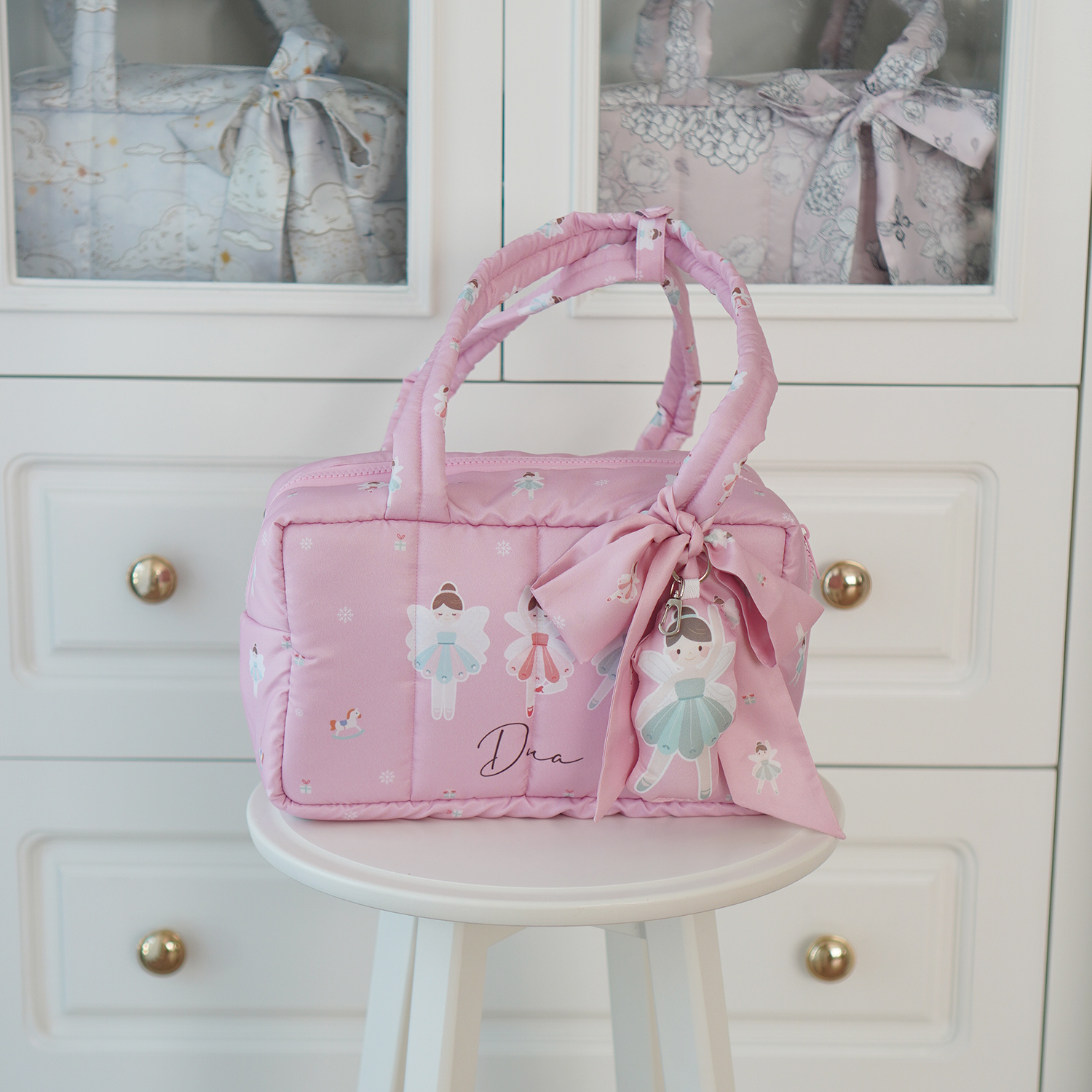 Fluffy Bowling Bag กระเป๋านุ่มนิ่ม ทรง Bowling สั่งทำใส่ข้อความ ลาย Sugar Plum Fairy - Pink