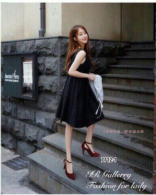 รองเท้าคัทชูสักหลาดรัดส้น (สีแดง)