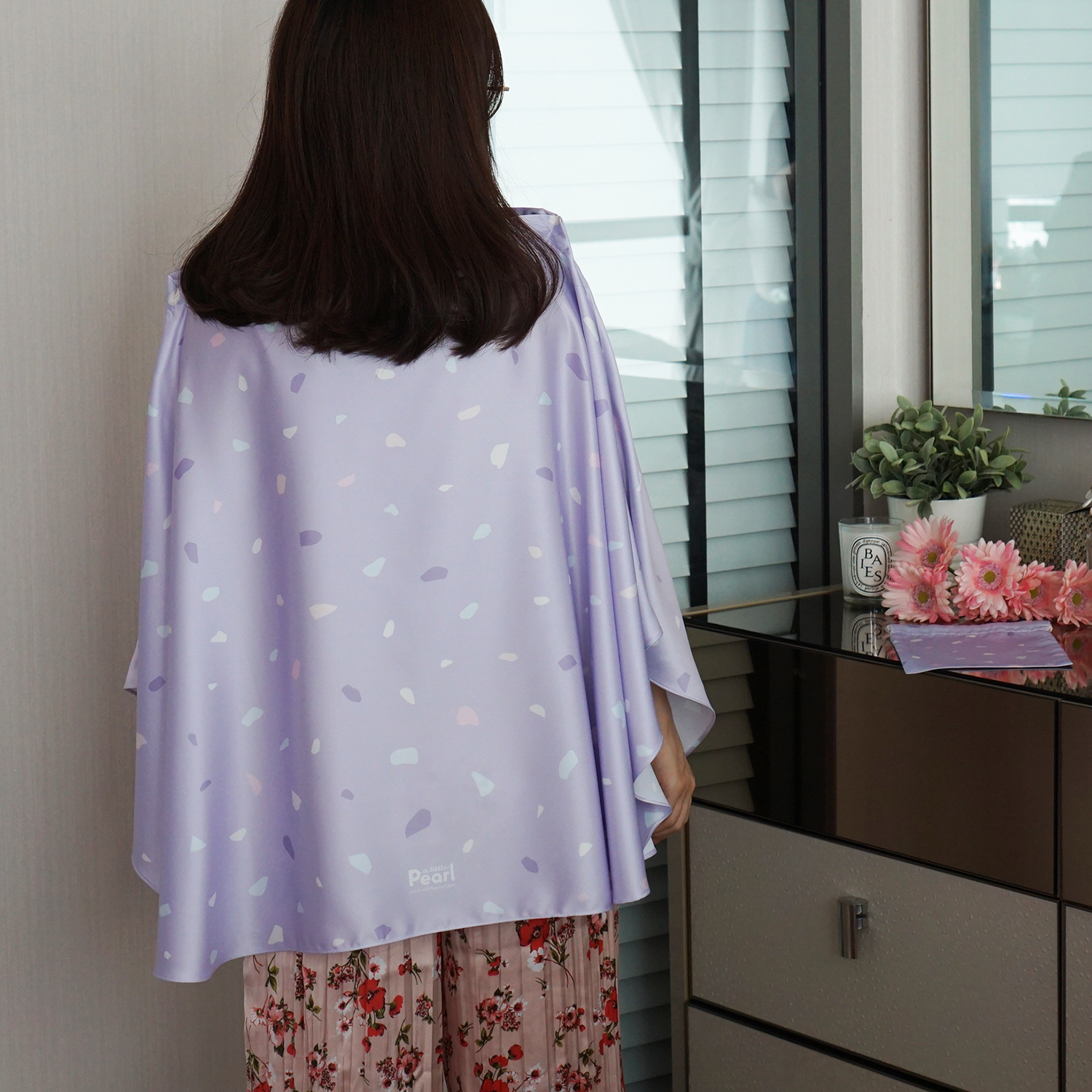 ผ้าคลุมให้นม สั่งทำใส่ชือ ลาย Terrazzo - Lavender