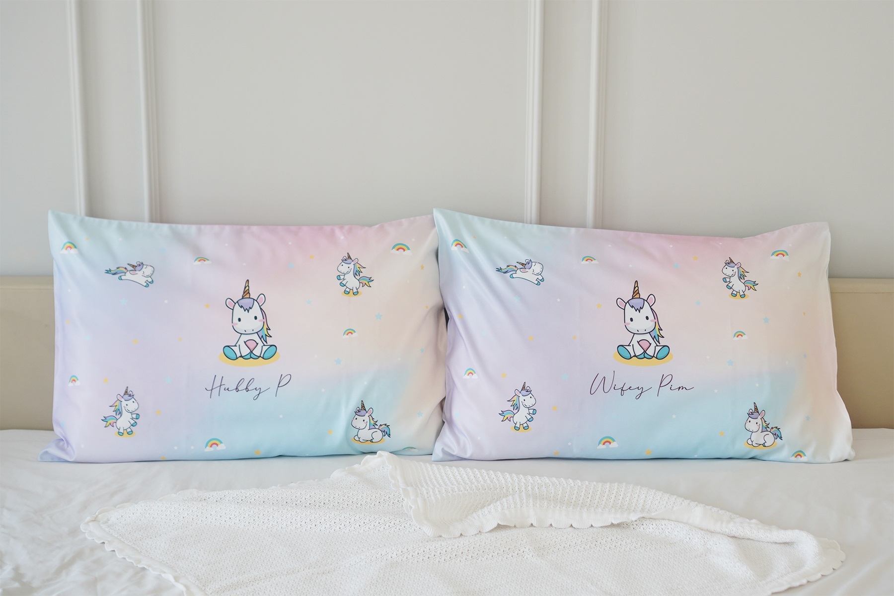 ปลอกหมอนหนุนคู่ พิมพ์ลายเต็มผืน Unicorn - Cotton Candy