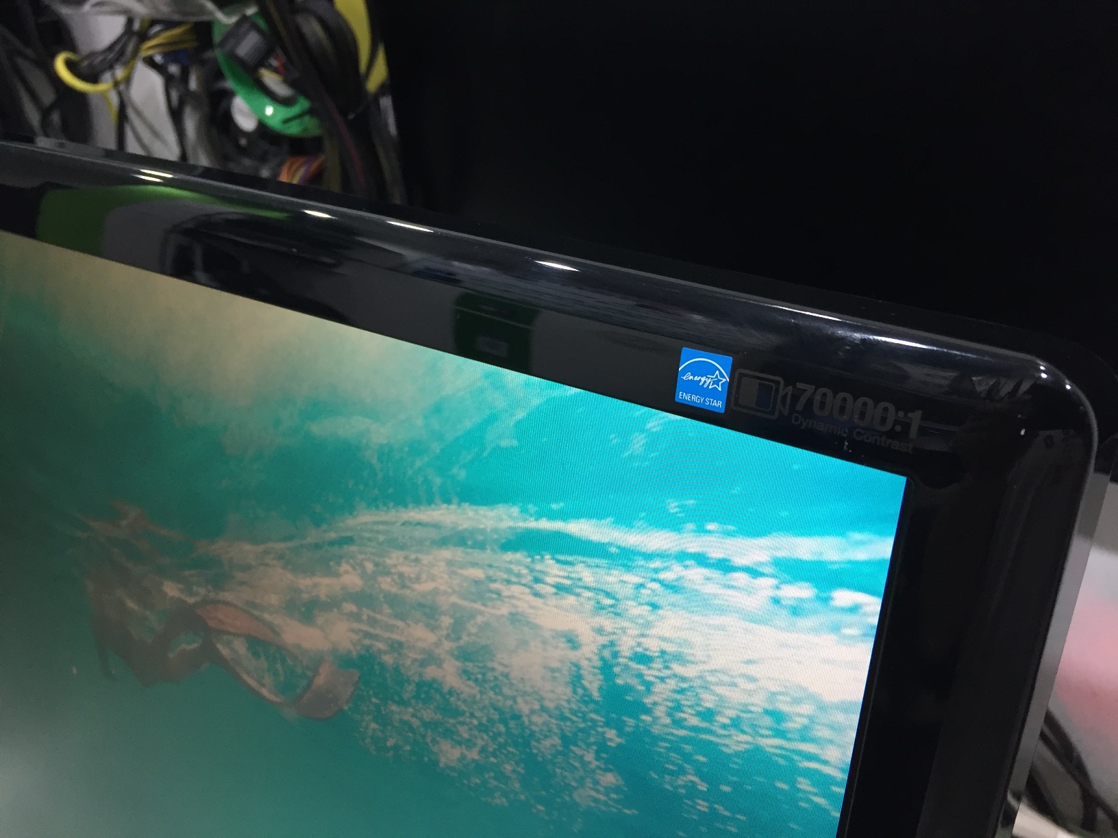 23" Full HD SAMSUNG B2330