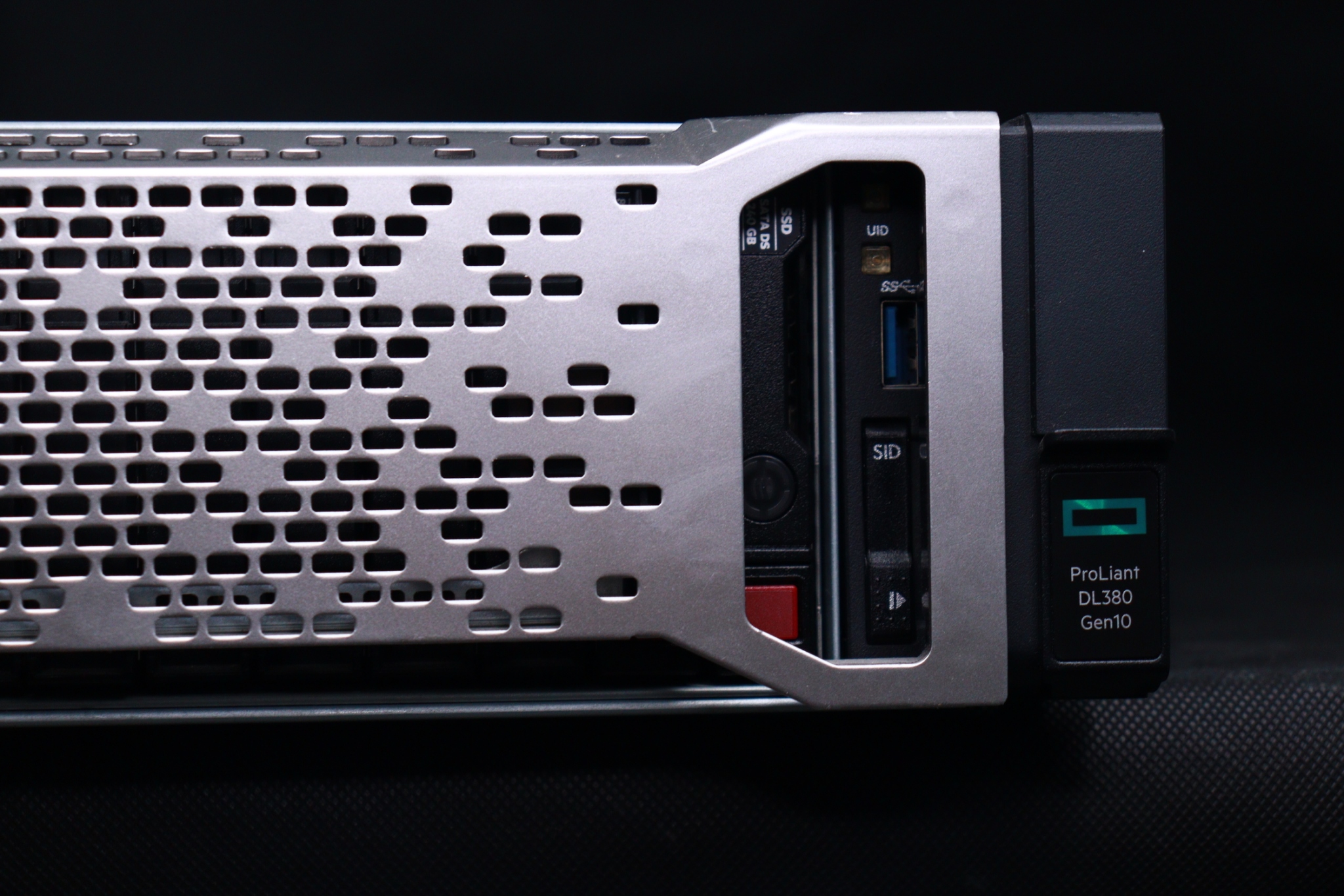 Server HP Proliant DL 380 G10 Gold 6140 x2 Ram 128GB SAS 1.2 TB x3