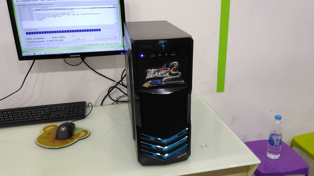 AMD X4 640 HD5670
