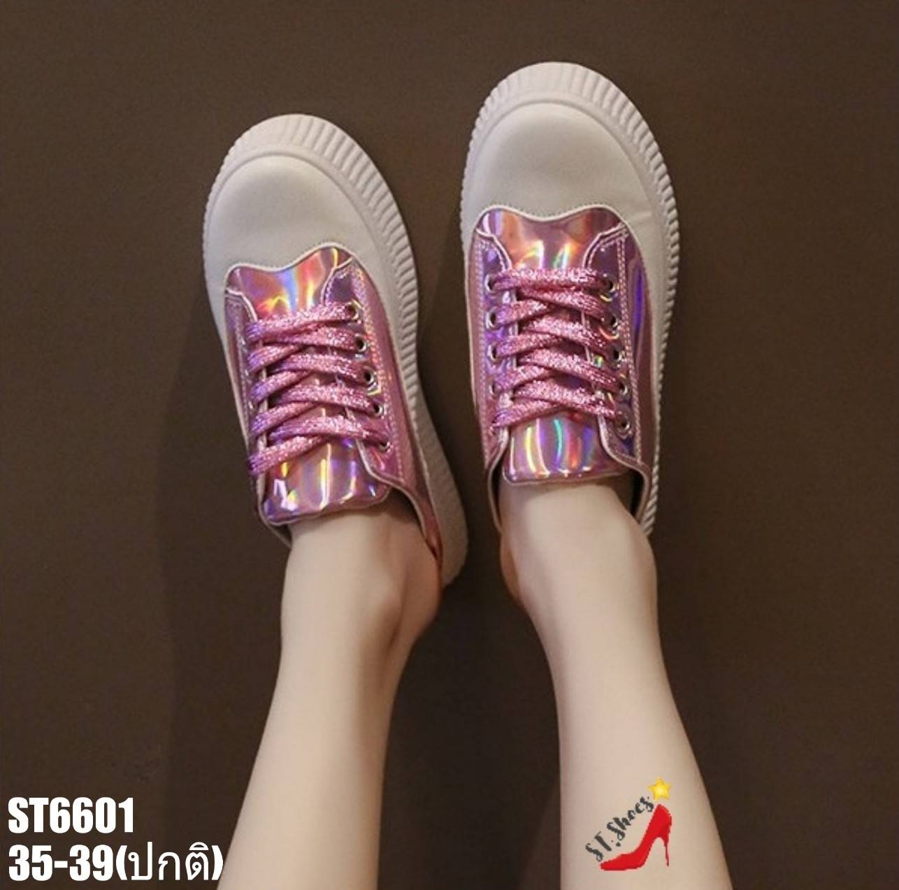 รองเท้าผ้าใบเปิดส้นแต่งหนังเมทัลลิค (สีเงิน)