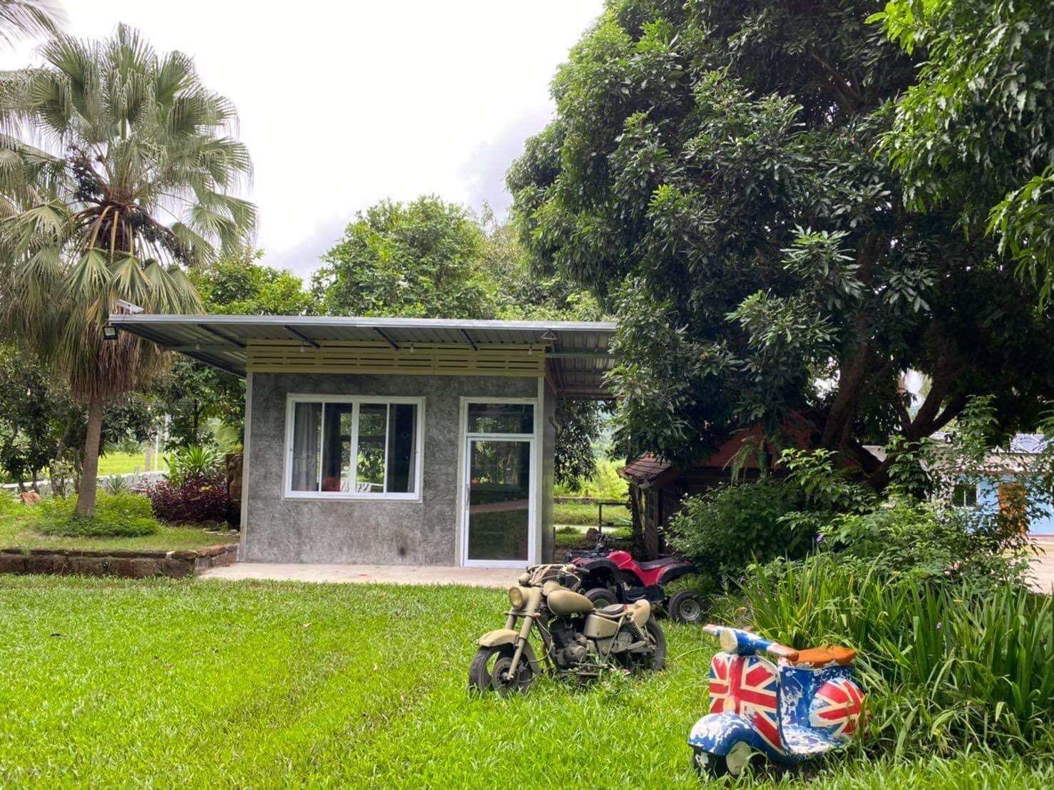 ขายรีสอร์ทพร้อมสวนอาหาร ใน จ.ลำพูน บรรยากาศท่ามกลางธรรมชาติ วิวเขาและทุ่งนา