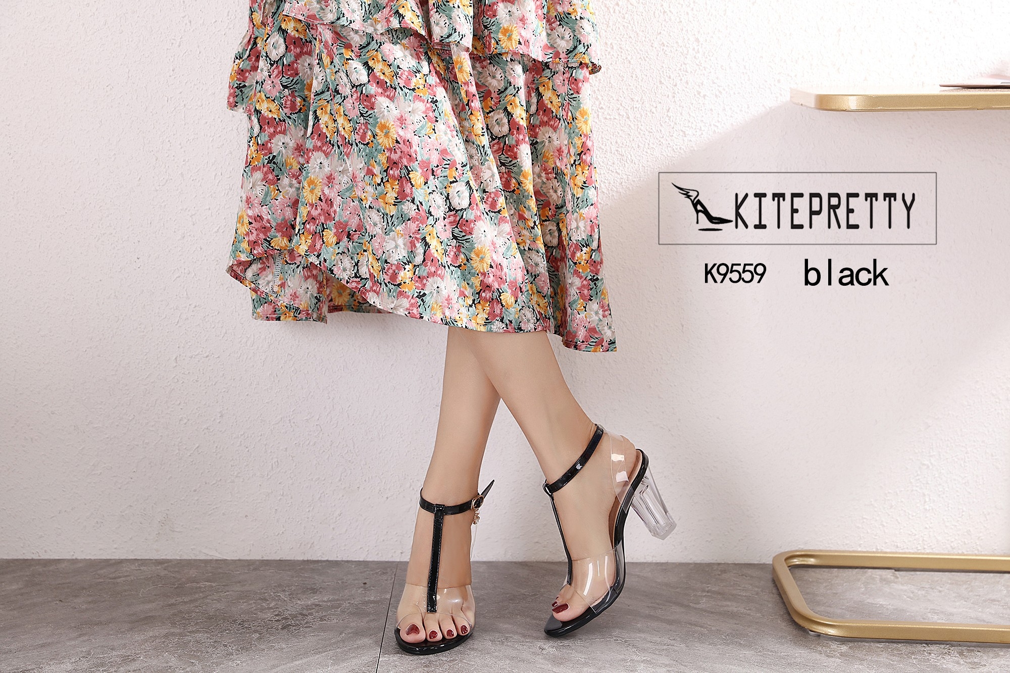 รองเท้าส้นแก้ว T-Strap (สีชมพู)