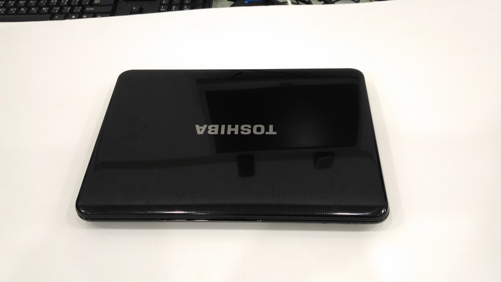 TOSHIBA Satellite L840