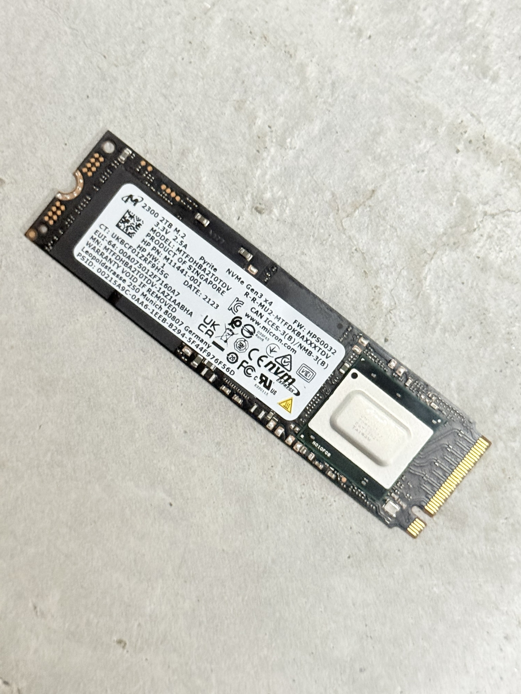 Micron 2300 SSD 2TB M.2 NVMe - Cyber Toys คอมมือสอง Serverมือสอง 