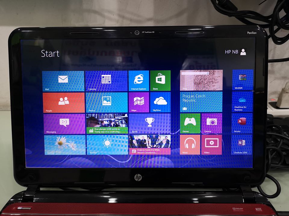 HP Pavilion Slim 14-b011TX