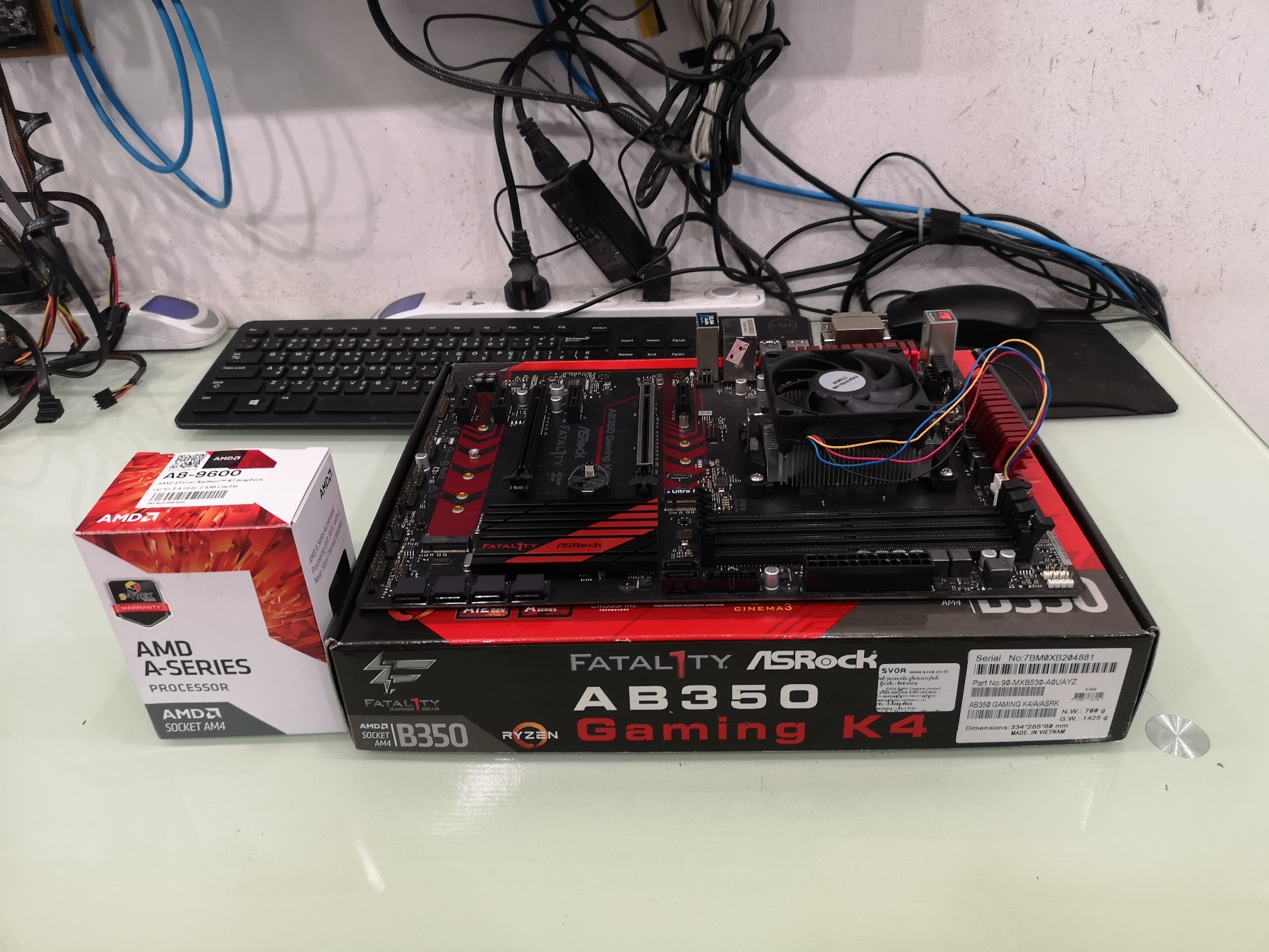 AMD A8-9600 + ASROCK AB350 Gaming K4 Strek