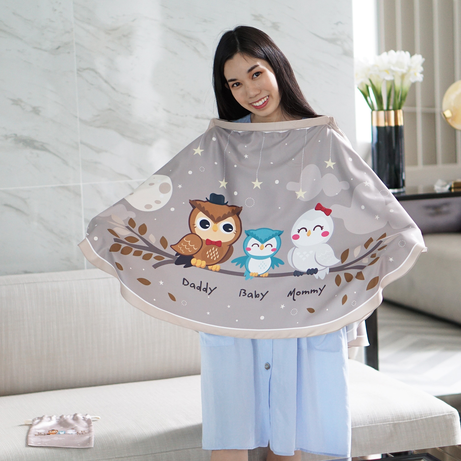 ผ้าคลุมให้นม สั่งทำใส่ชือ ลาย Owl's Family - Taupe