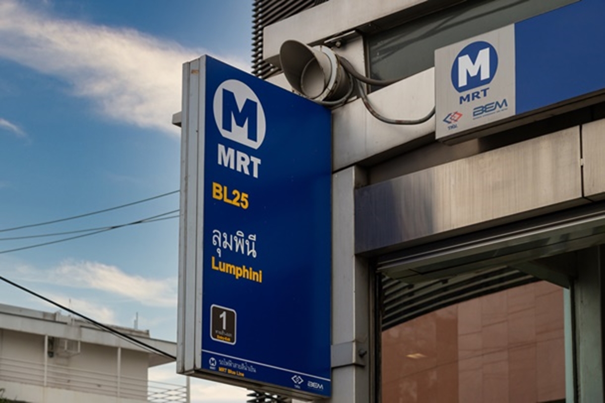 อาคารสำนักงานโครนอส สาทร (Kronos Sathorn office building) สำนักงานให้เช่าย่านถนนสาทร พระราม 4 กรุงเทพฯ ใกล้สวนลุมพินี เพียง 700 เมตร