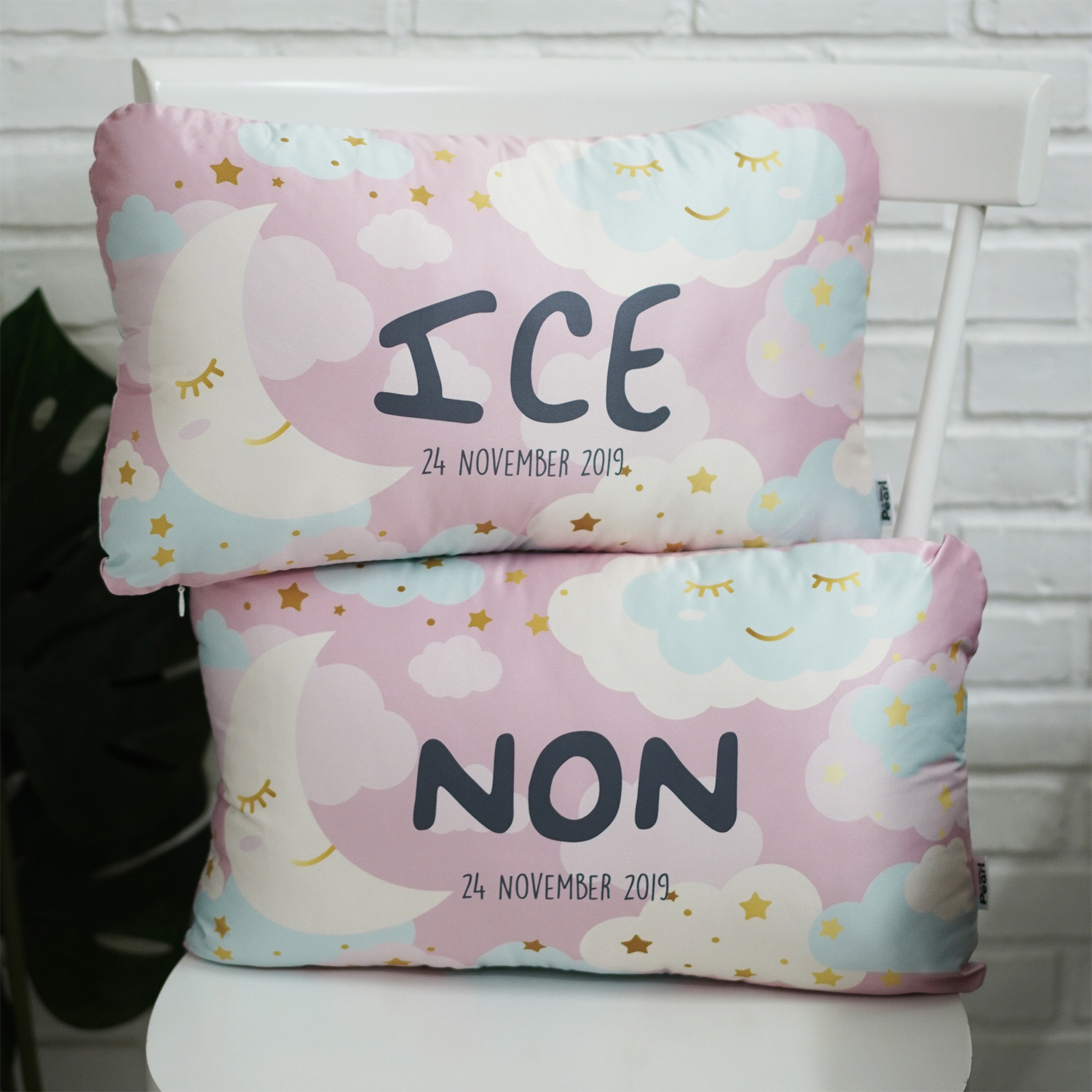 หมอนอิงทรงสี่เหลี่ยมยาว Moon - Pink (ราคาต่อใบ)