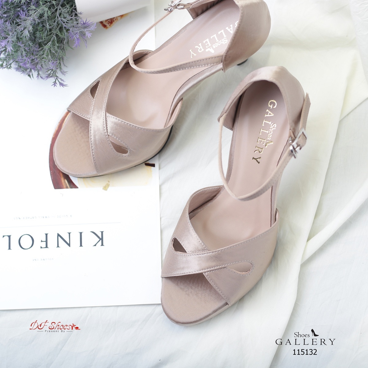 รองเท้าส้นสูงซาตินทรงเปิดหน้าไขว้ (สีครีม)