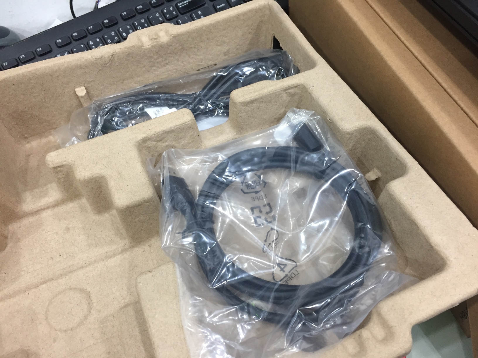 DELL E2318H 23" LED IPS Full HD ของใหม่ ไม่มีขา