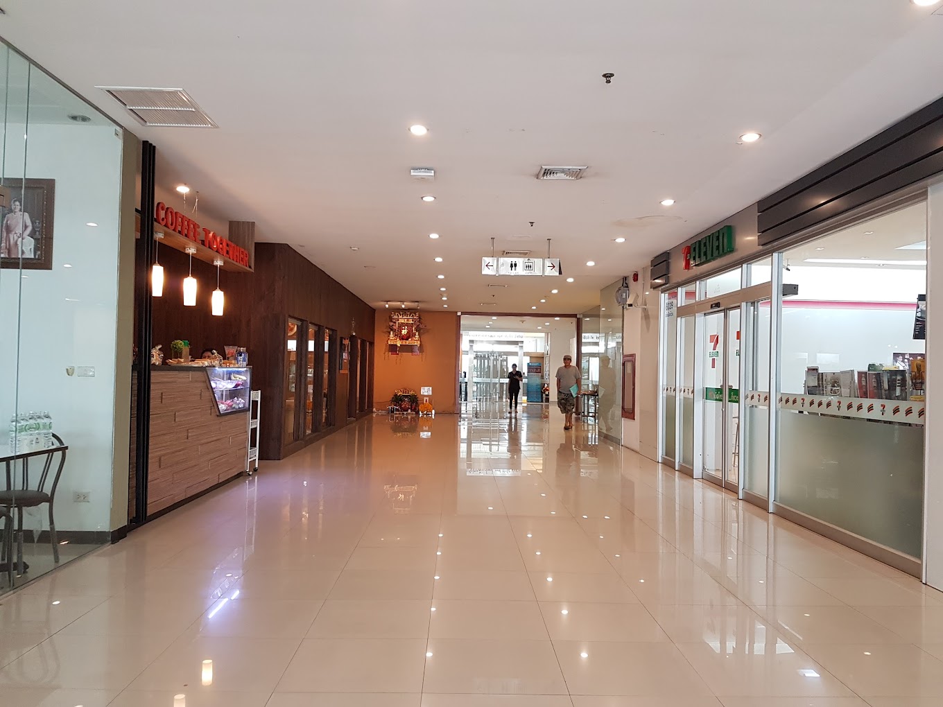 อาคารเล้าเป้งง้วน ทาวเวอร์ 1 สำนักงานให้เช่า ติดถนนวิภาวดีรังสิต ใกล้ห้าแยกลาดพร้าว และ ใกล้สวนจตุจักร