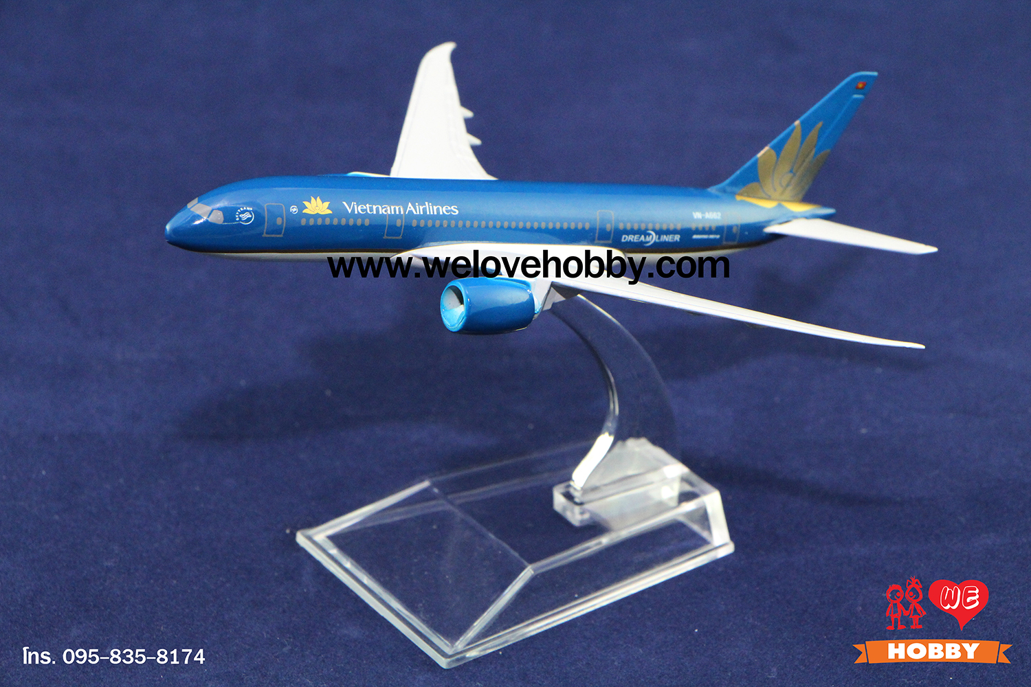 โมเดลเครื่องบิน Vietnam Airlines เวียดนาม (Boeing 787 Dreamliner)