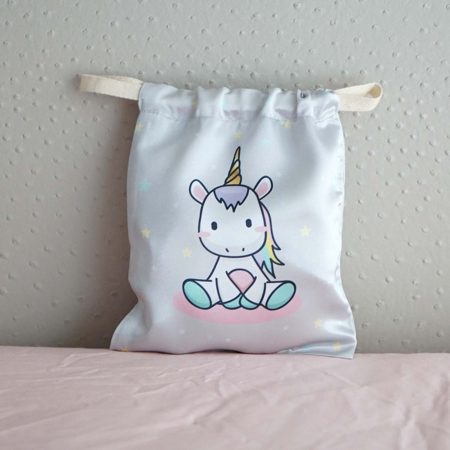 ถุงผ้าซาติน ลาย Unicorn - Grey