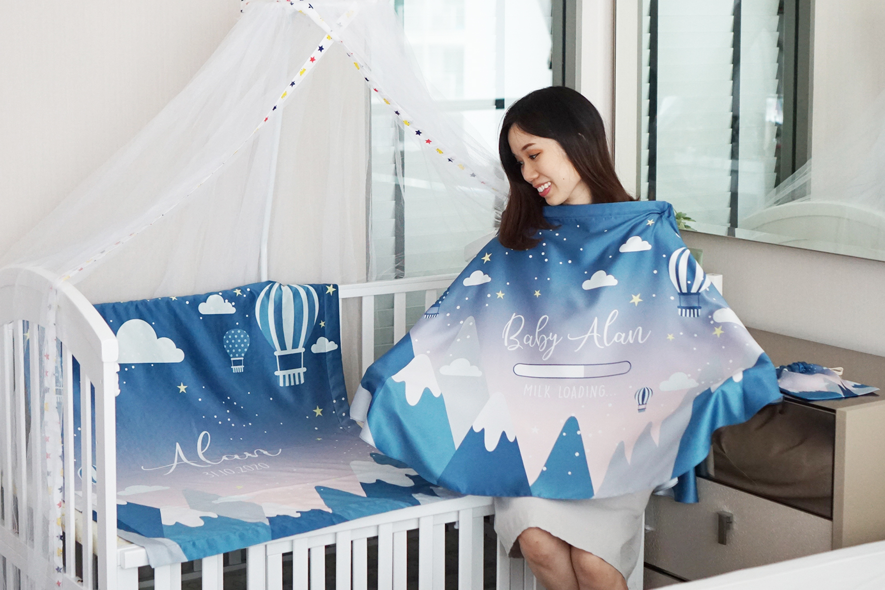 ชุดของขวัญเด็กแรกเกิด ผ้าคลุมให้นม + ผ้าห่มขนาด 75x100cm ลาย Mountain - Midnight