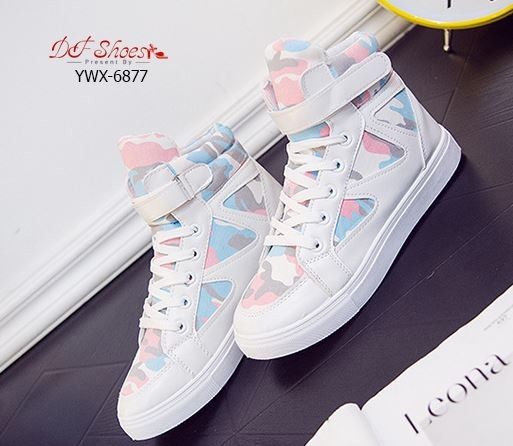 รองเท้าผ้าใบหุ้มข้อพาสเทล Military (สีน้ำเงิน)