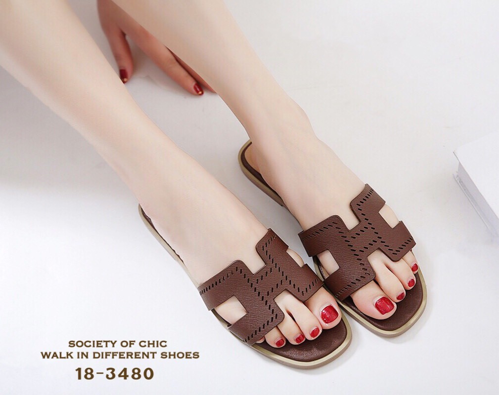 รองเท้าแตะ Style Hermes ฉลุลาย (สีน้ำตาล)