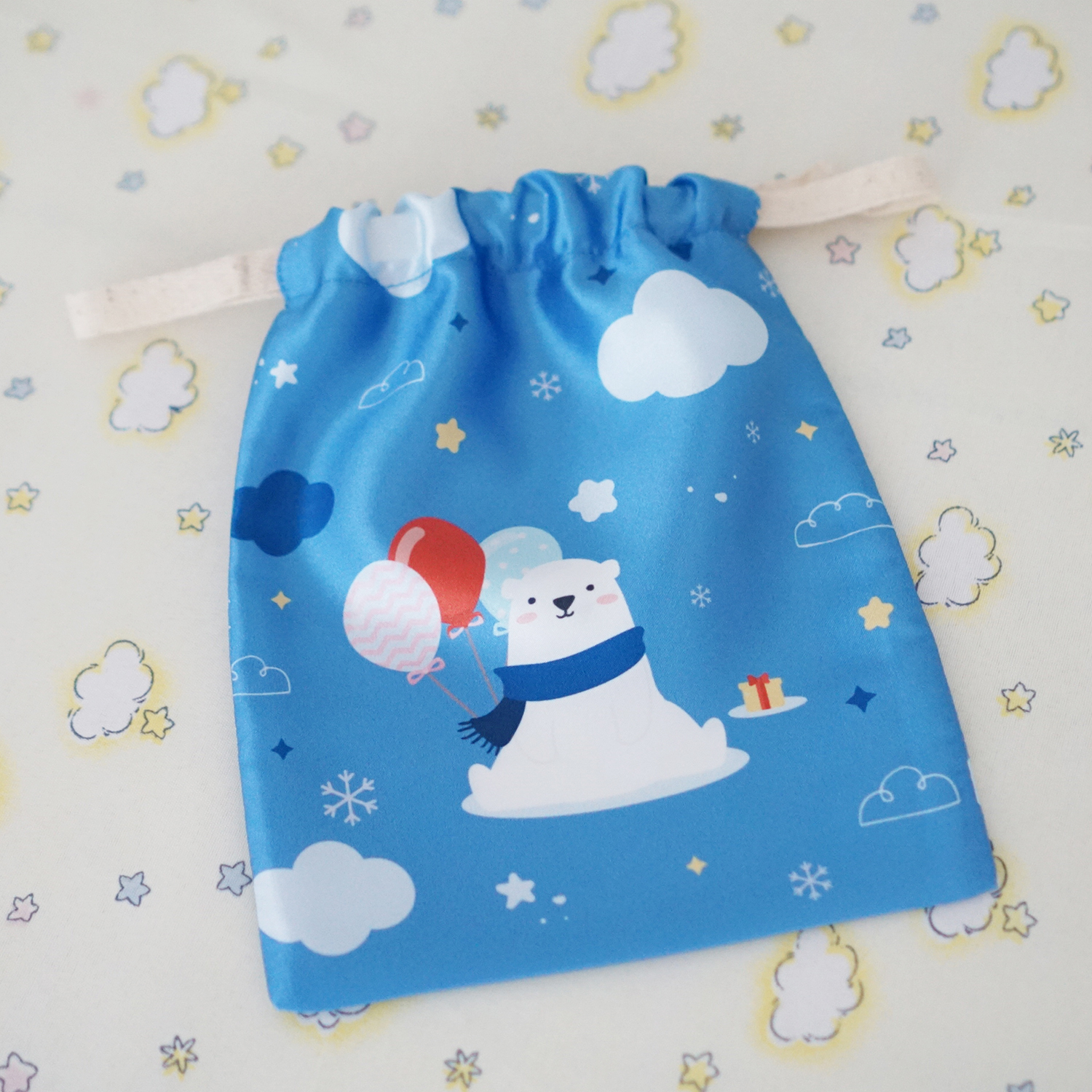 ผ้าคลุมให้นม สั่งทำใส่ชือ ลาย Polar Bear - Dark Blue