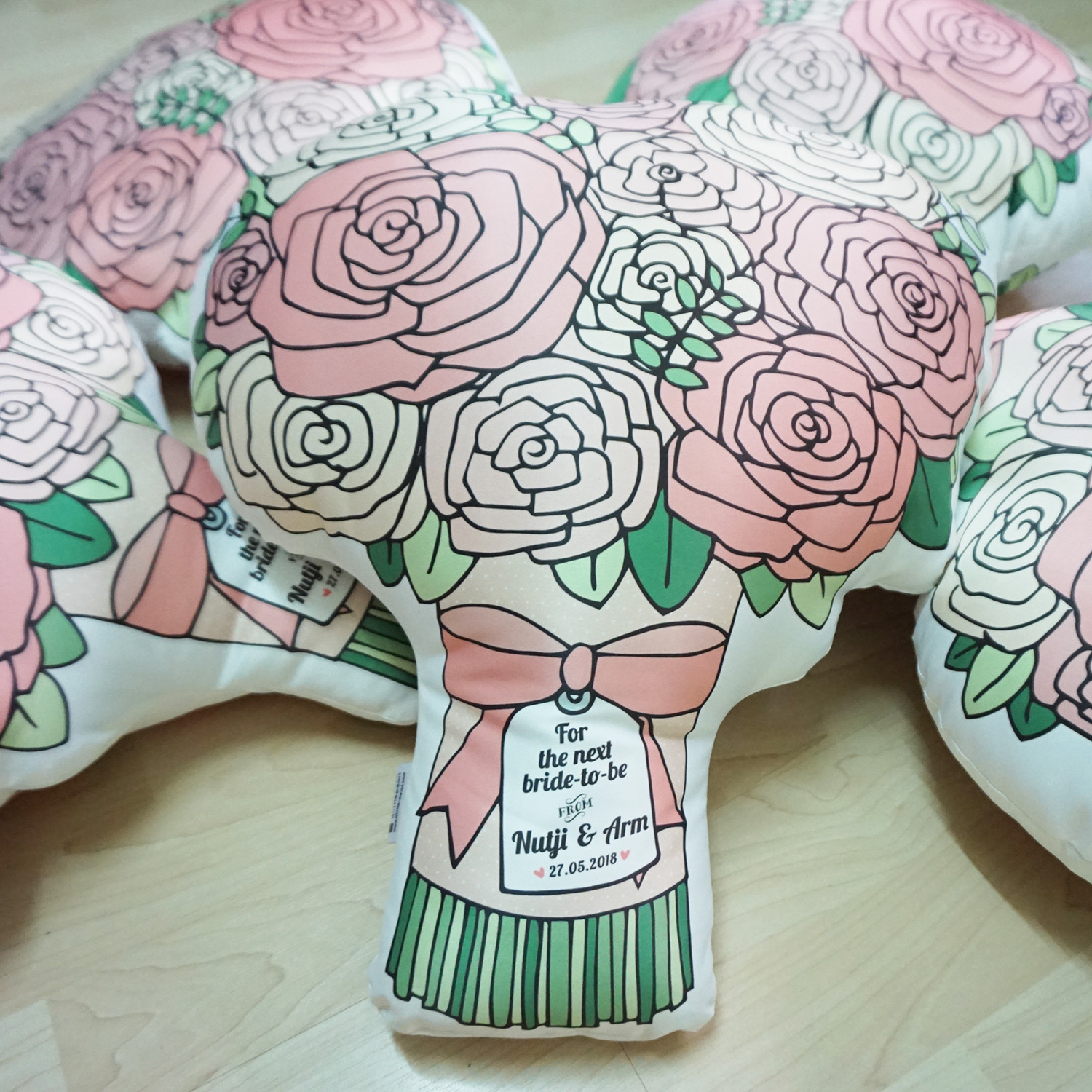 หมอนช่อกุหลาบ Rose Bouquet