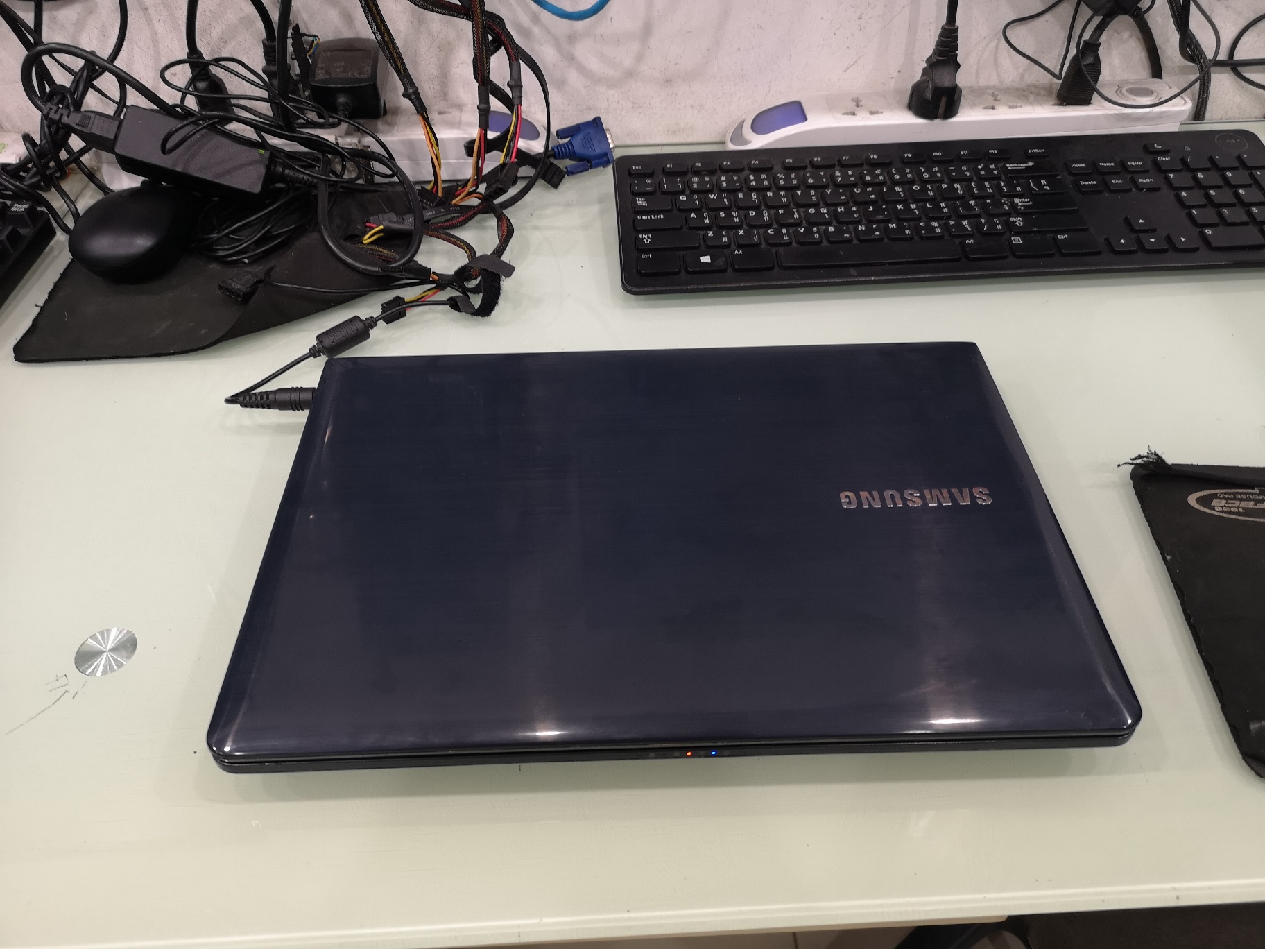 SAMSUNG ATIV BOOK 2 NP270E4V