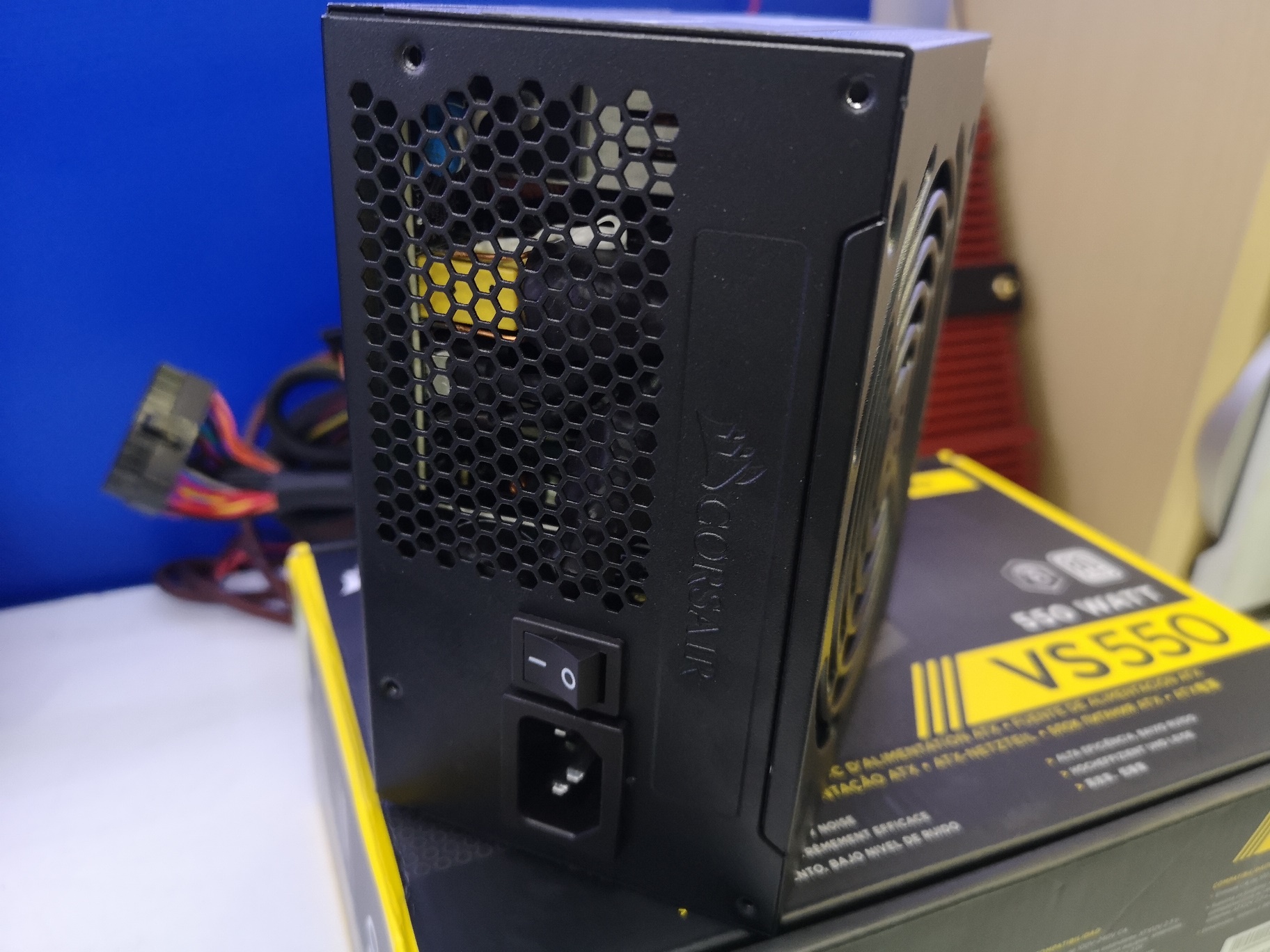 CORSAIR 550W VS550 (80+ WHITE) ของใหม่ ประกัน 03/2022