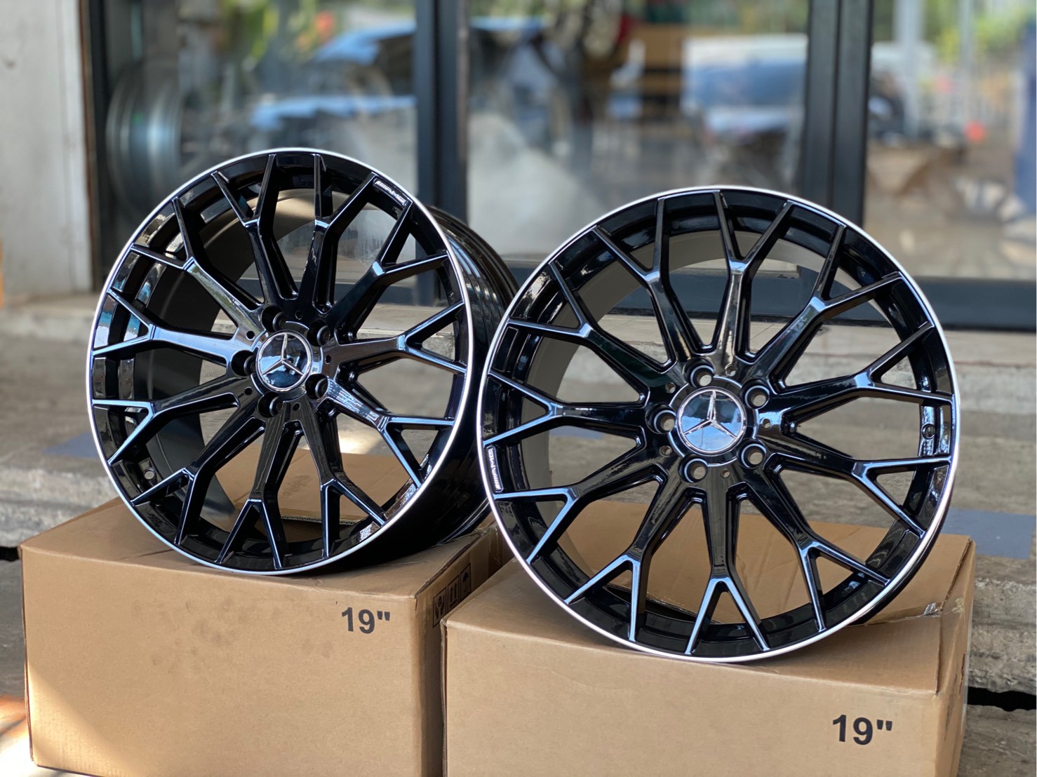 ล้อใหม่แต่งเบนซ์ black edistion หน้าหนักเบา แข็งแรง