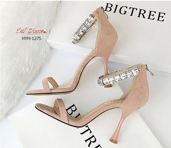 รองเท้าส้นสูงแต่งอะไหล่เพชรรัดข้อ (สีชมพู)