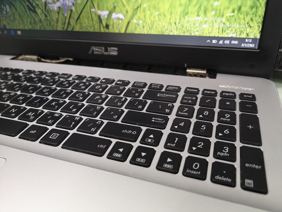 ASUS X555LD มีตำหนิ