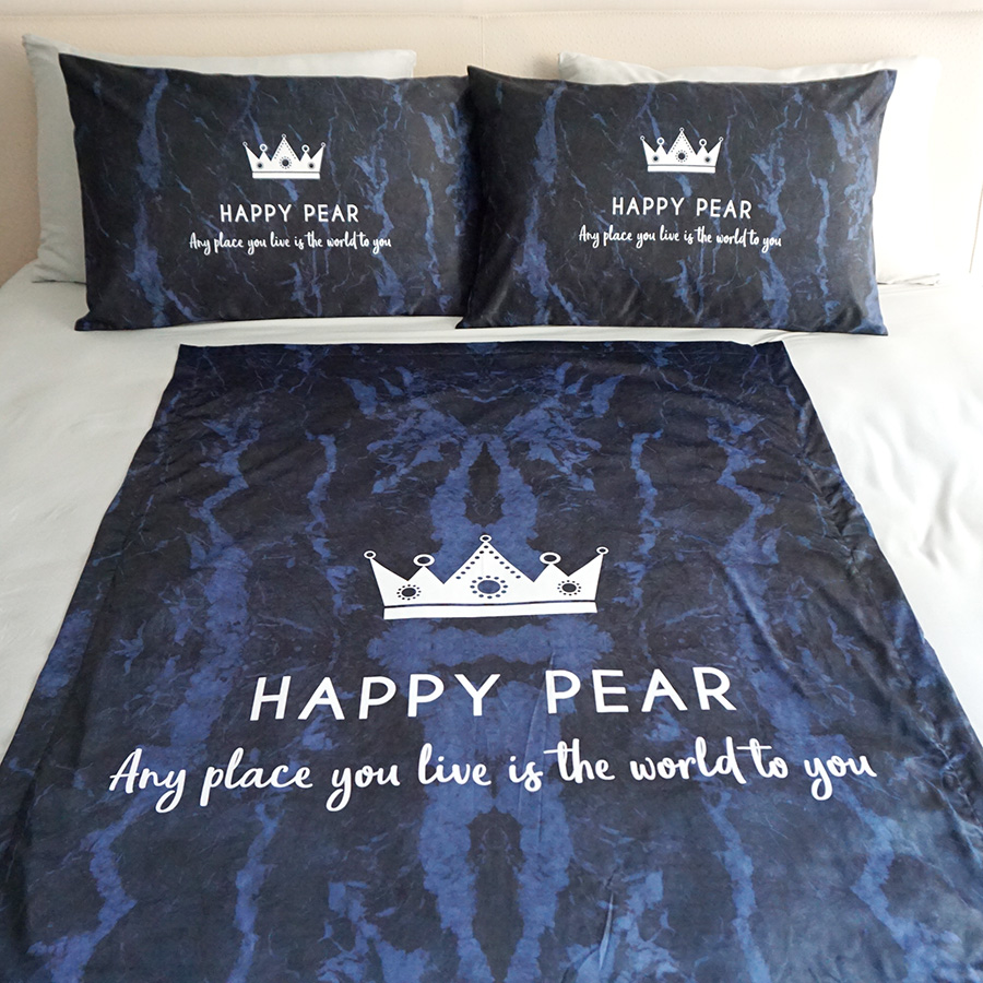 ชุดของขวัญแต่งงาน ปลอกหมอนคู่+ผ้าห่ม ขนาด 100x150cm ลาย Navy Marble - Crown