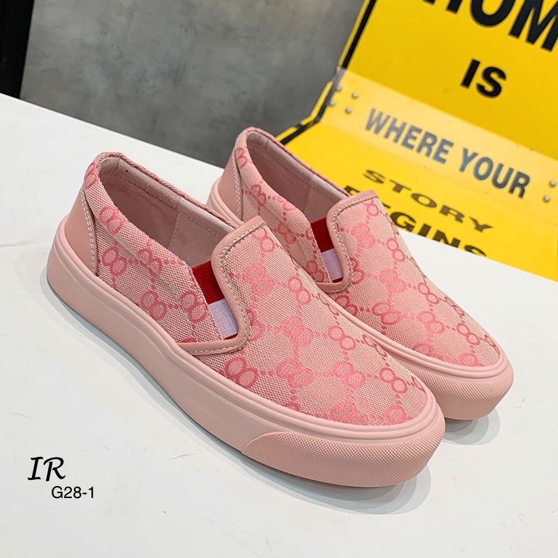 รองเท้าผ้าใบ Slip onแต่งลาย (สีน้้ำตาล)
