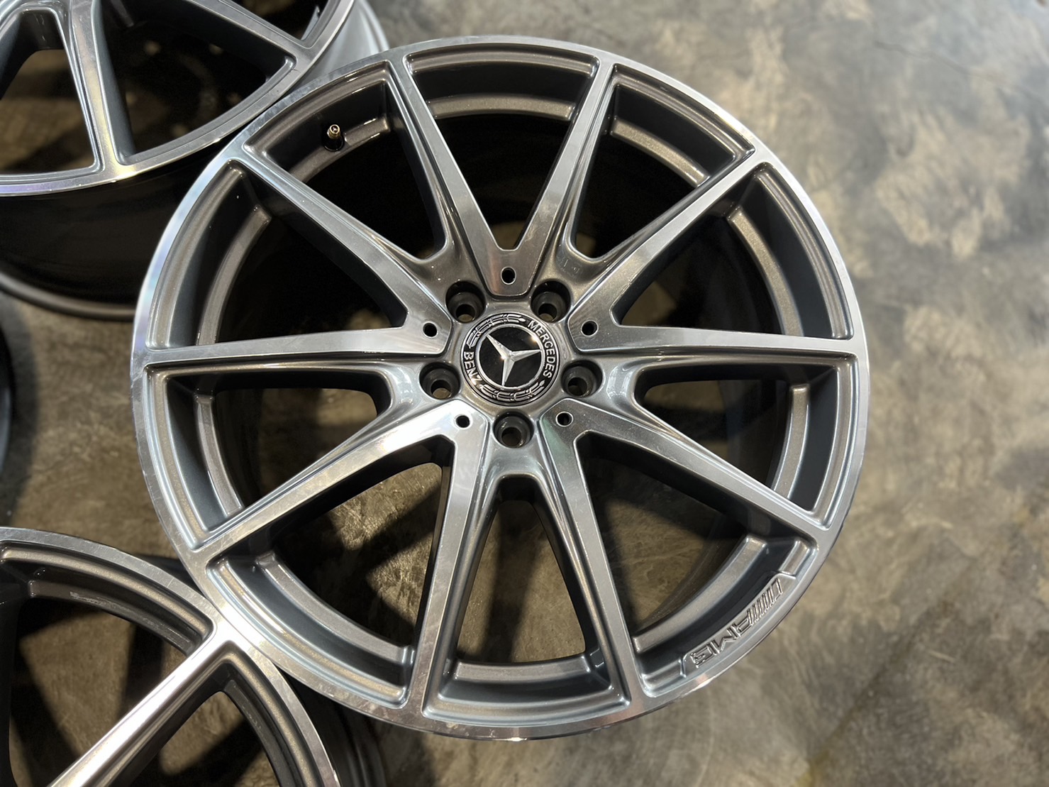 ล้อเบนซ์แท้ AMG 10 SPOKE NEW 19" w213