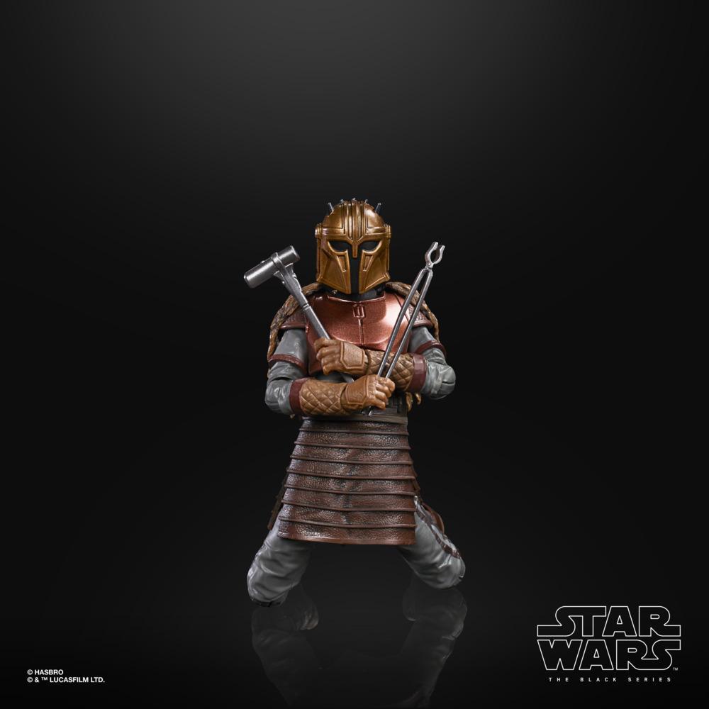 Hasbro Star Wars The Black Series The Armorer Mandalorian 6-inch-scale Figure ฮาสโบร สตาร์ วอร์ส เดอะ แบล็ค ซีรีส์ หุ่นโมเดลฟิกเกอร์ เดอะ อาร์เมอร์ แมนดาโรเลี่ยน ขนาด 6 นิ้ว ลิขสิทธิ์แท้