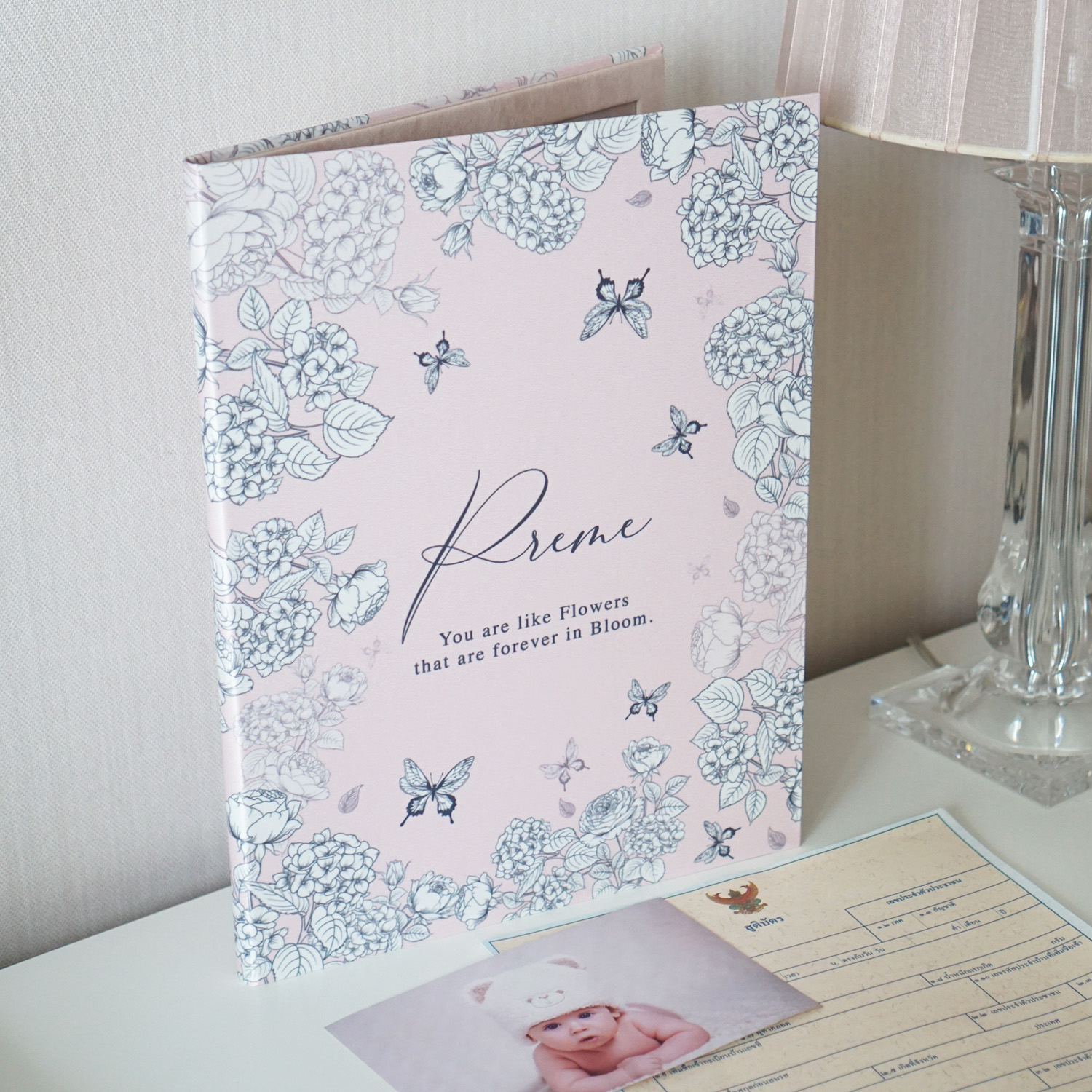 แฟ้มทะเบียนสมรส/สูติบัตร สั่งทำใส่ข้อความ ลาย Butterfly Vintage - Pink