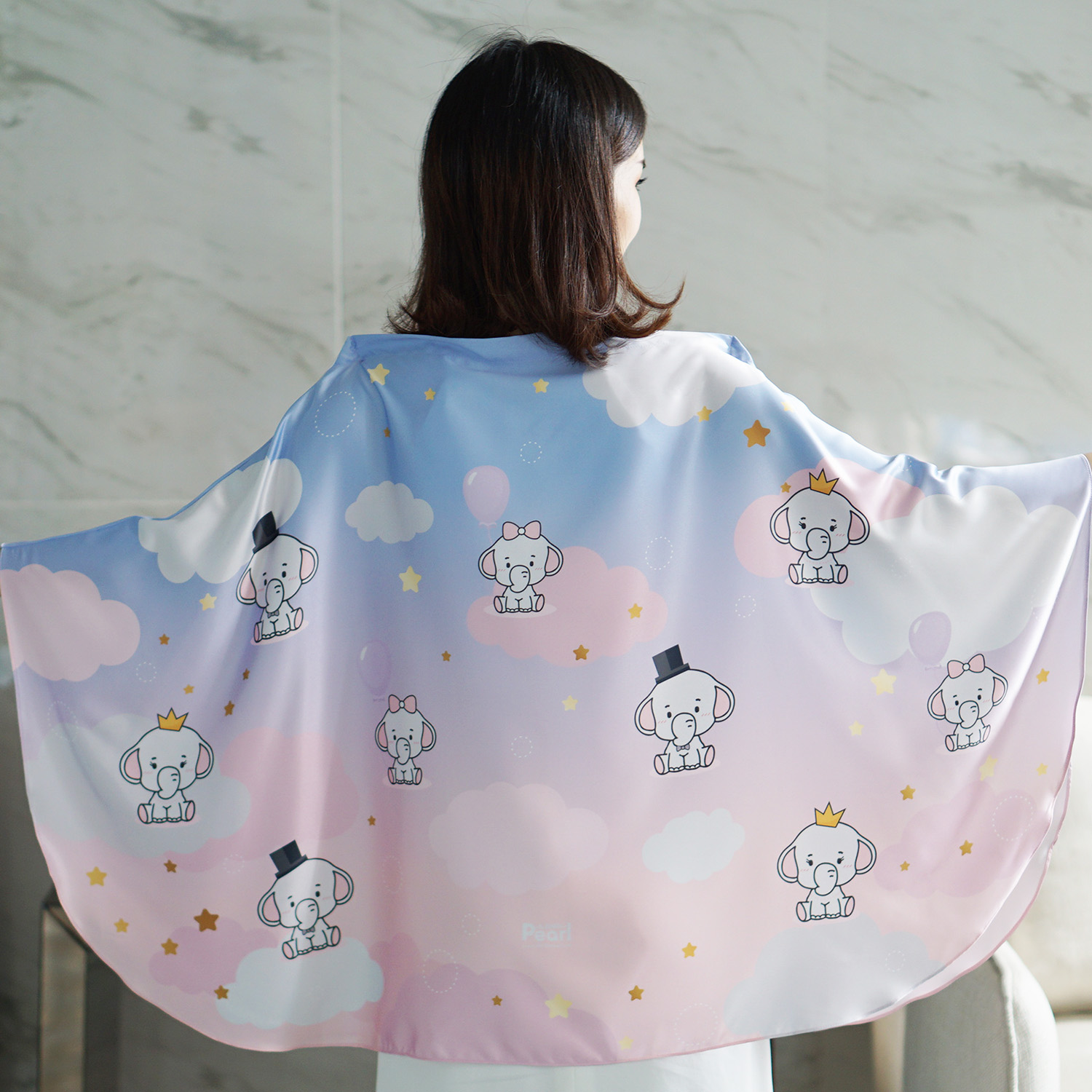 ผ้าคลุมให้นม สั่งทำใส่ชือ ลาย Elephant's Family - Blue Pink