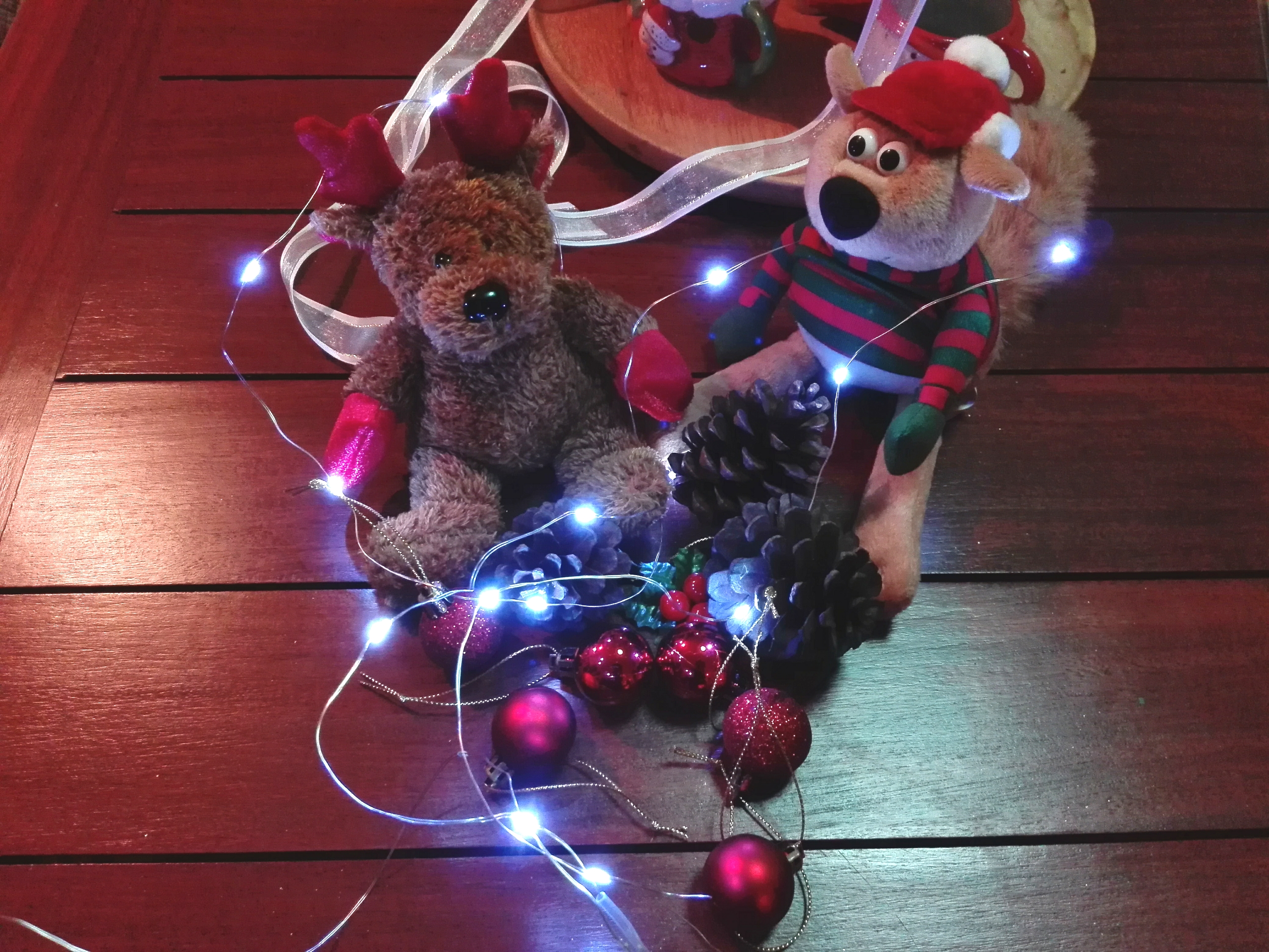 ไฟเทพนิยาย สีขาว (5 m.) แถมถ่านพร้อมใช้ Fairy String Light (cool white)