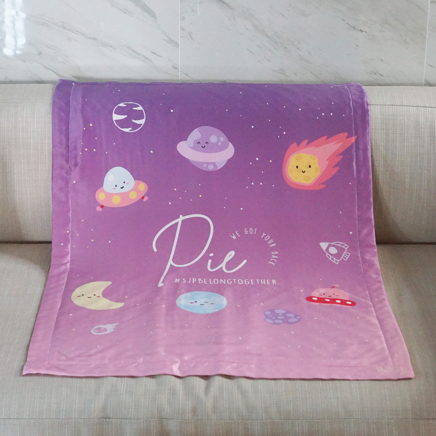 ผ้าห่ม สั่งทำใส่ชื่อ ลาย Planet and Friends - Navy Purple
