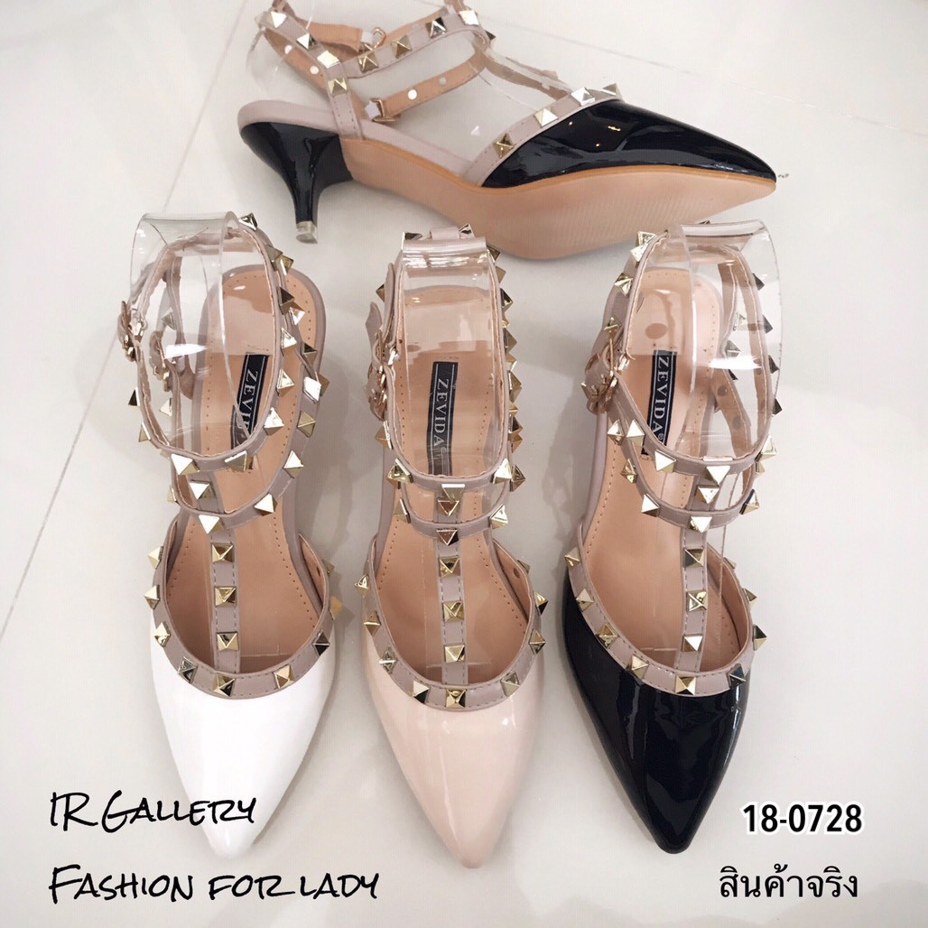 รองเท้าคัทชูส้นเตี้ย Style Valentino (สีครีม)