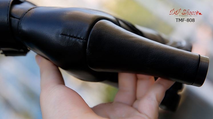 รองเท้าบูทส้นสูงแต่งซิปสไตล์แฟชั่นเกาหลี