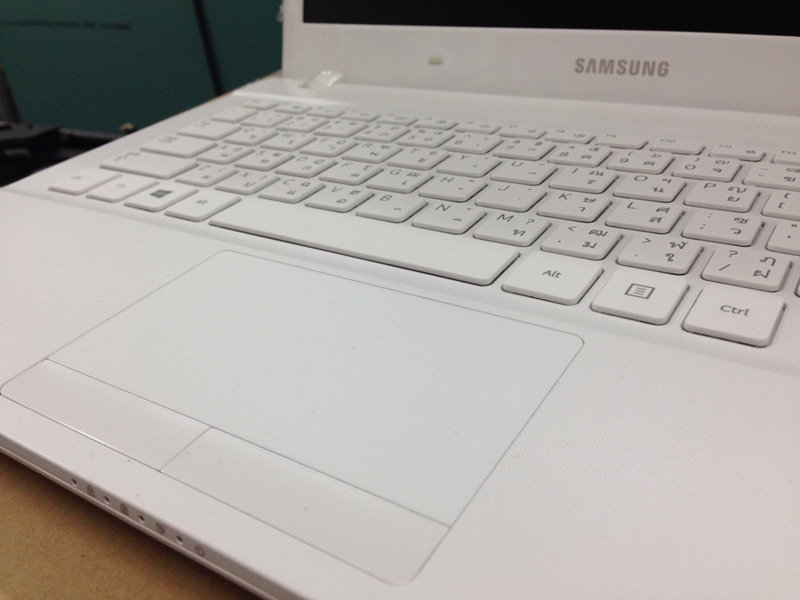 SAMSUNG NP370R4V-A03TH