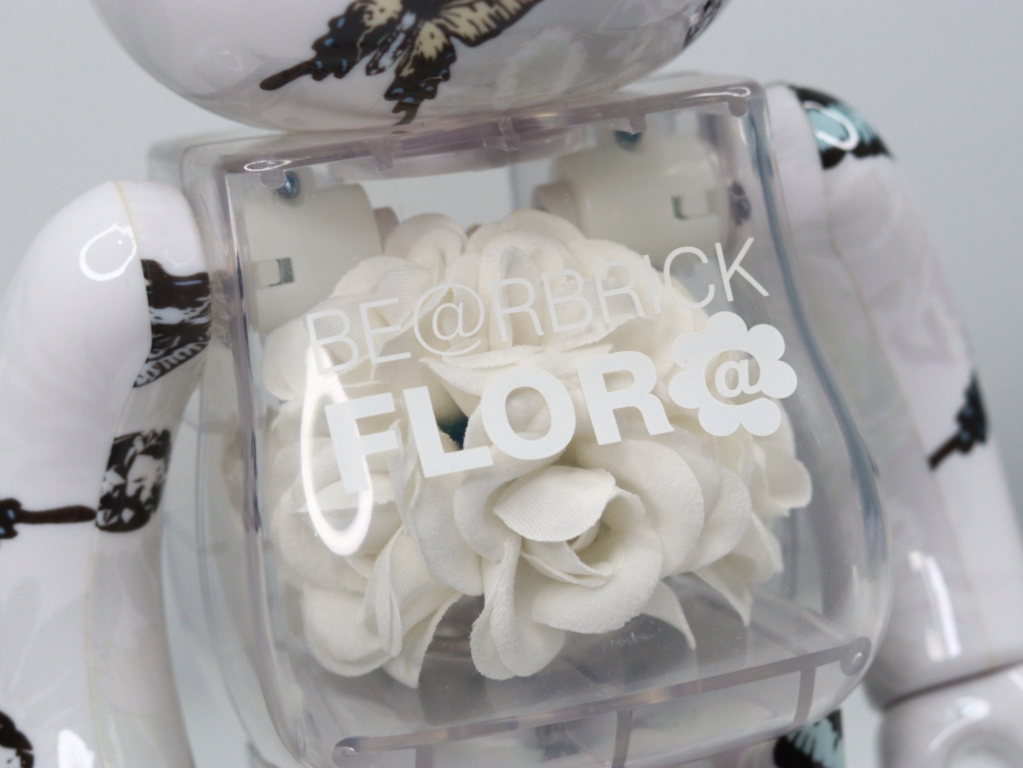 BE@RBRICK FLOR@ #2 White 400％ Medicom Toy BE@RBRICK - Flor@ 400